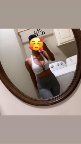 Yasmin — Full Service Female Escort in St. Louis, MO (Incalls/Outcalls) — $300/hr - 1