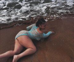 Gianna — Sun-kissed butter pecan Tacoma escort - Image 6