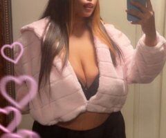 Seattle Elite Companion Curves & Discreet Luxury - Image 2