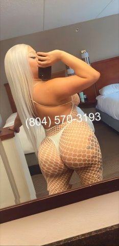 Honey Valentine — Samoan & Filipina Bombshell (Incall) in Town Center, VA Beach - 1