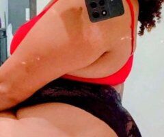Fort Worth escorts - Honey — Limited-Time Fort Worth Female Escort (Fetish, 2-Girl Special, Live Shower)