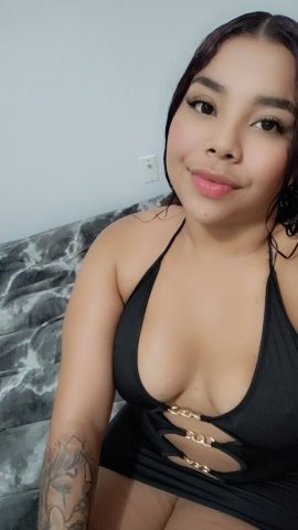 Canela Tentación — 24, morena en Portland para promociones - 1