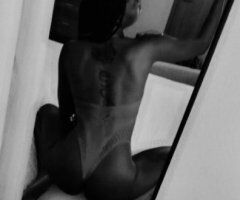 Clarksville escorts - Clarksville, TN Pretty Petite Female Escort — Outcalls w/ Deposit