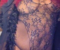 Kansas City escorts - Kansas City Female Escort — HHR Specials (25)