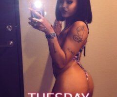 Denver CO Sneaky Link Saturday — Petite escort with tattoos & piercings - Image 3