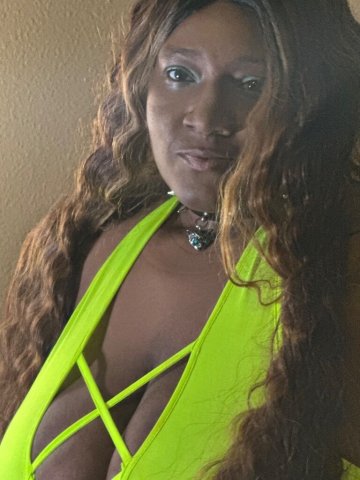 New Orleans Trucker-Friendly Escort — Chocolate Bunny - 1