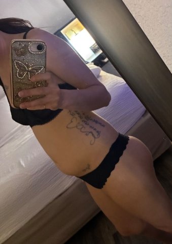 Columbus, Ohio Female Escort — Outcalls Only - 1