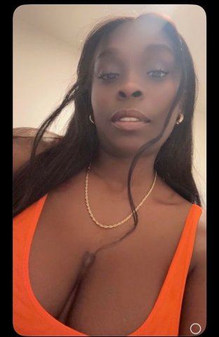 Sapphire — Fun-Sized Black Escort in Oneonta - 1