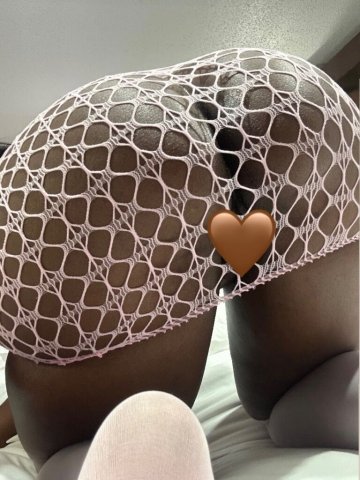 Ebony Escort in Brooklyn — 100% Authentic Photos - 1