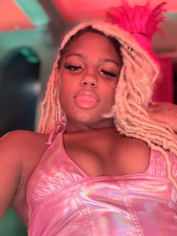 St. Louis Female Escort — in-call only - 1