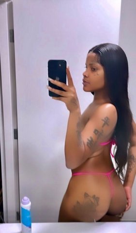 Houston, TX Female Escort — In/Out All Night, Incalls - 1