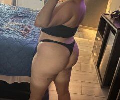 Queens Village Italian Curvy Escort — In-call - Image 5