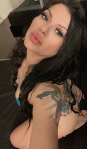 Inland Empire Daddy Tonite — Meet a Beautiful Loving Woman - 1