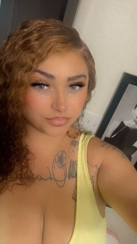 Tampa Female Escort — Incall Specials (Natural Breasts) - 1