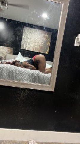 Philadelphia Female Escort — Full Body Massage + BJ/BBJ (24) - 1