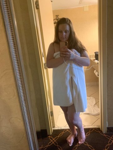 Lexy — Discreet In-Call & Out-Call Female Escort (Austin, TX) - 1