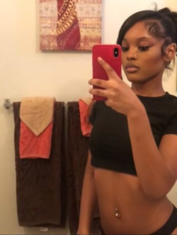 Fresno Female Escort — FaceTime shows & verified video - 1