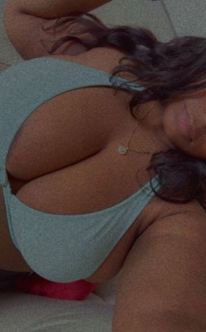 Wet Wednesday Special — Baton Rouge Female Escort (Text/Social Time) - 1
