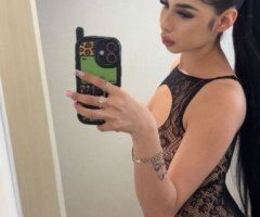 Yosy (23) Petite Latina — 5'4, unrushed discreet experience (San Fernando Valley) - Image 4