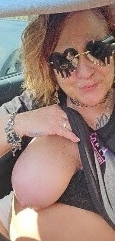 Discreet Snap Meet with a 37-Year-Old Female Escort in Kalamazoo - 1