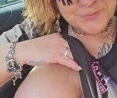 Kalamazoo escorts - Discreet Snap Meet with a 37-Year-Old Female Escort in Kalamazoo