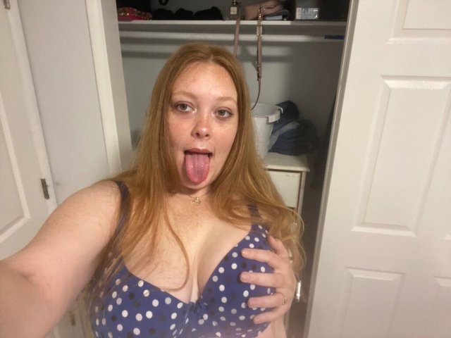 Redhead Escort Out Calls in Portland (Deposit Required) - 1