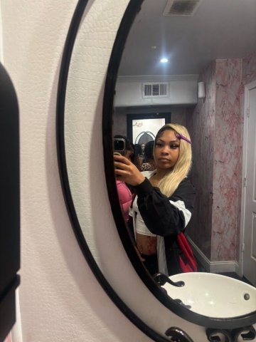 Pullman WA Female Escort — Full Service Incalls & Outcalls, Car Fun, Fetishes - 1