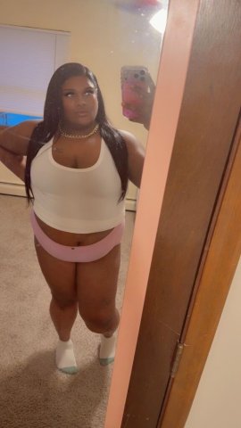 Minneapolis/St. Paul Female Escort — 2 Pops Specials & Incalls - 1