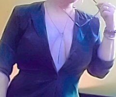 Louisville Outcalls Only Escort — Scarlet Red - Image 7