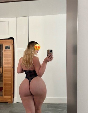 Sweet, Classy Female Escort in Danville () — 25 - 1