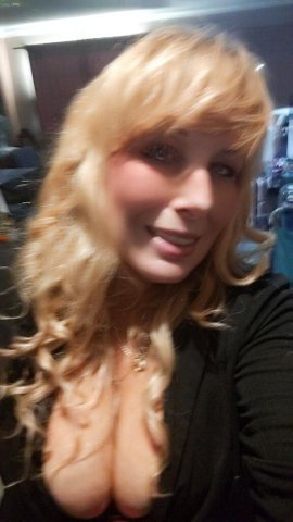 Queen of Diamonds VIP Mature Escort (Incall & Outcall) - 1