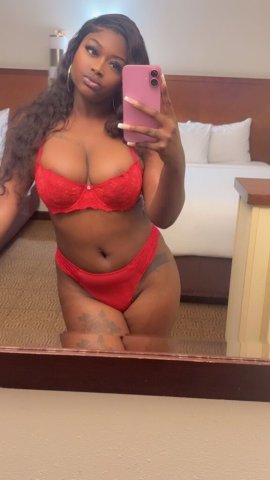 Busty Bombshell Babe (Incalls) — Charleston SC - 1