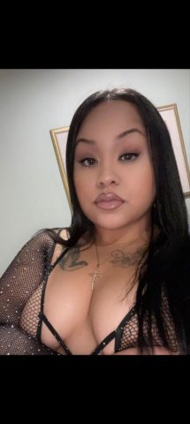 Long Beach CA Female Escort — In-Calls 24/7 + Outcalls - 1
