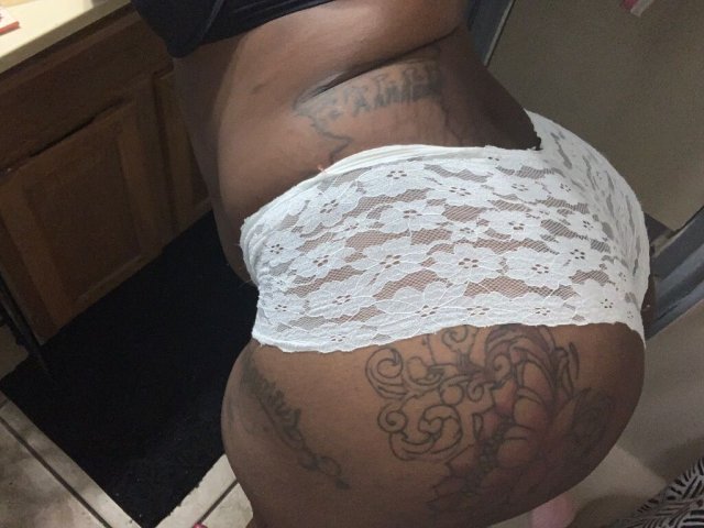 Orlando Female Escort — House Visits Only - 1