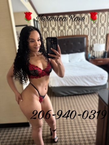Manhattan Veronica (27) — Escort bookings with verified IG - 1