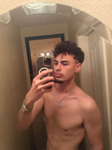 Los Angeles Male Escort — In-call, Out-call & Photos - 1