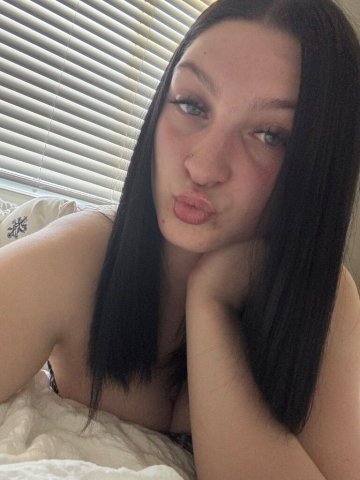 Detroit Female Escort — Discreet, Verified, Live FT Content - 1