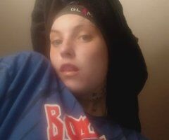 Memphis Female Escort — Flirty, Petite, Discreet - Image 8