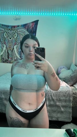 Lexy (22) — Scranton Female Escort (No Meet UPS) - 1