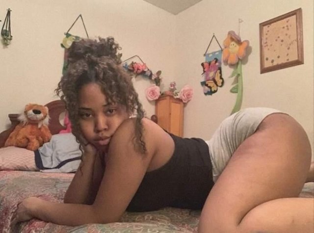 Chicago IL Hot Girl GFE with Nuru — Incall/Outcall & Car Fun - 1