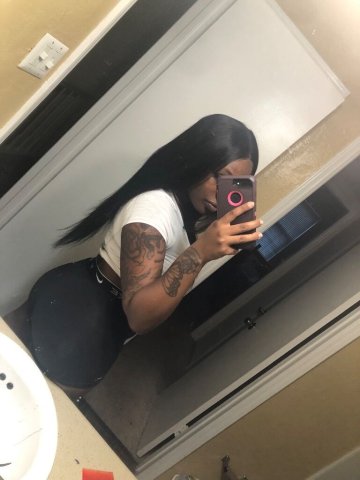 Quilla — Chocolate GFE & 30-Min Sisters Special (Back in Charlotte) - 1