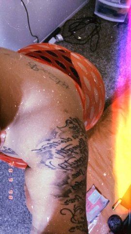 Seattle BBW Escort — specials after 7, wet & tight - 1