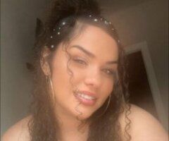 Ardmore Female Escort — Hawaiian Fetish Friendly - Image 3