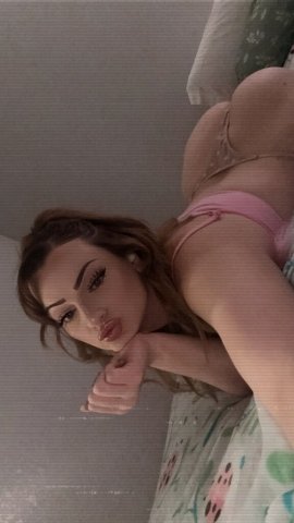 Ventura Incall at My Hotel — Discreet Female Escort (White/Italian, Slim-Thick) - 1