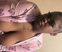 Dallas, Texas In-Call Female Escort — Afternoon Lunch Specials - Image 2