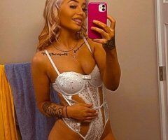 Winter — Outcall & Car Dates (Bloomington) • Couple Days - Image 4