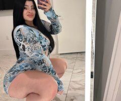Houston escorts - Masajes relajantes y eróticos — mujer con curvas (27)