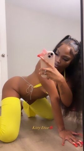 Beaumont, Texas Female Escort — sweet & discreet video + cum play - 1
