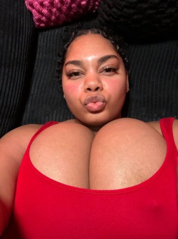 Baton Rouge Latina Busty Queen — Massive Natural 38H & Curves - 1