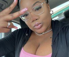 Flirty Escort — Springfield, IL - Image 3